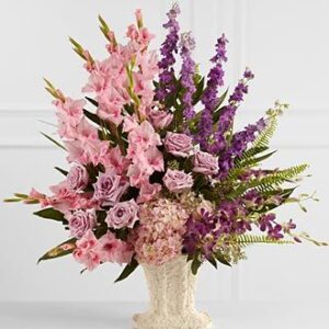 Flowing Garden Arrangement